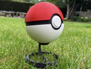 Fully functional 3d printed pokeball by mrfozzie